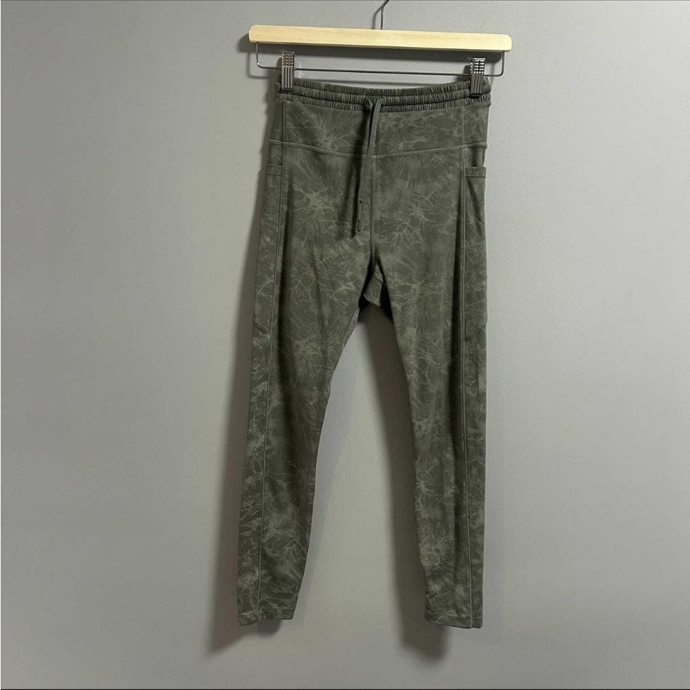 Zyia Leggings
